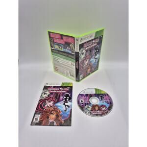 Monster High: New Ghoul in School (Microsoft Xbox 360, 2015) CIB Complete Tested